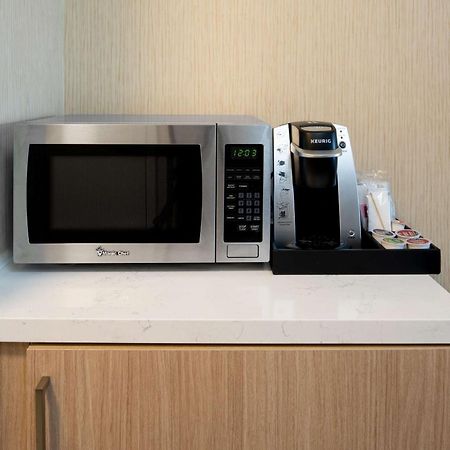 Hilton Garden Inn Roseville Dış mekan fotoğraf